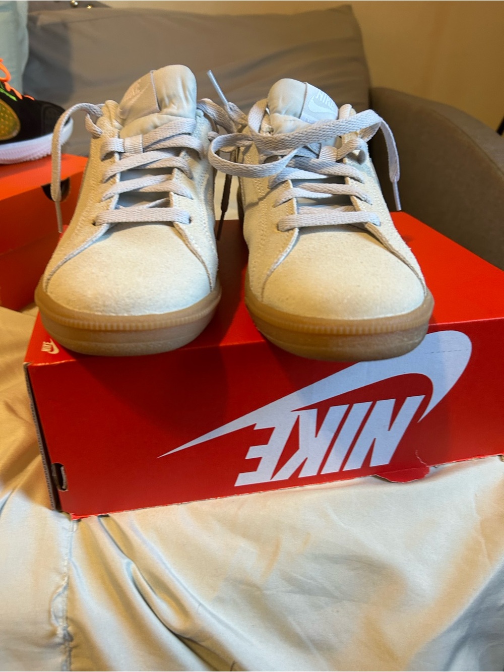 Nike women Light Beige Suede Sneakers with Gum Outsole NWT Nike Court Royale Sue